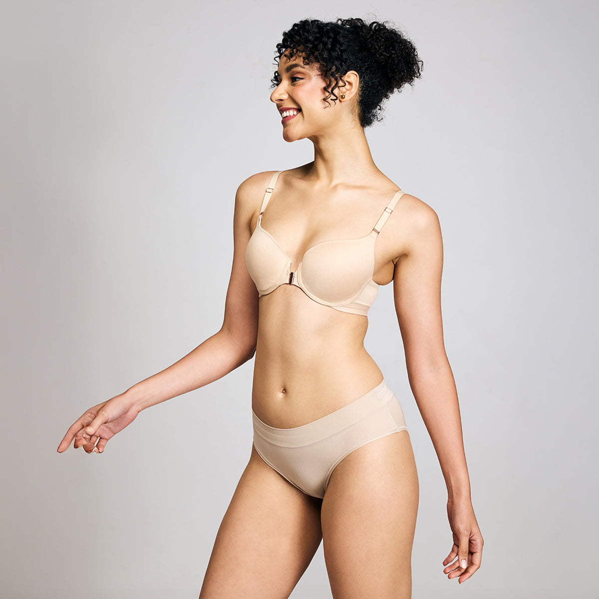 Nykd By Nykaa Infinity Edge Front Open Padded Wired Level 2 Push Up Bra NYB395 Skin