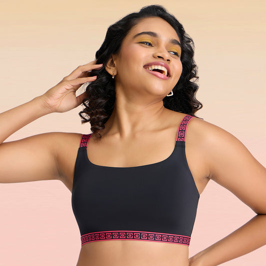 Lola & Mae  Varsity Edit Sports Bra - Black LMB1021