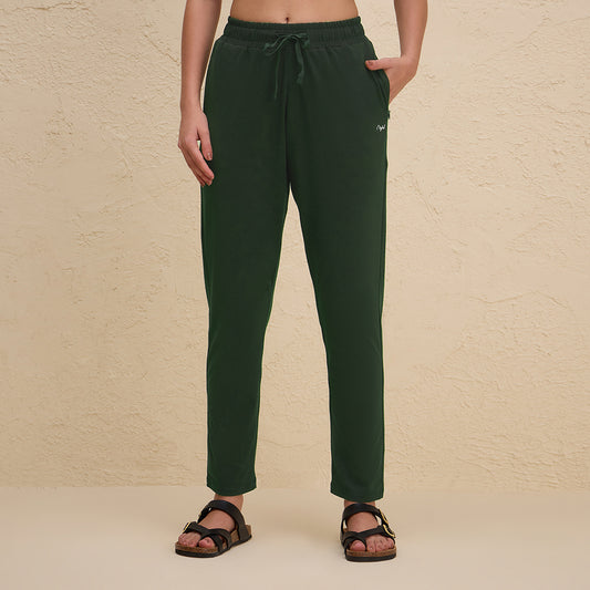 Ultimate Comfort Cotton Travel Pants in Relaxed Fit with Spill Safe Zip Pockets NYAT502 Olive