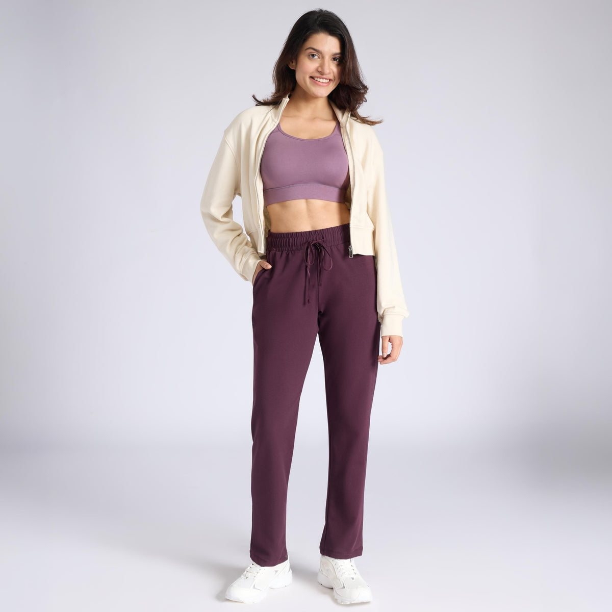 Nykd By Nykaa Ultimate Cotton Travel Pants- Relaxed Fit with Spill-Safe Zip Pockets NYAT502 Grape