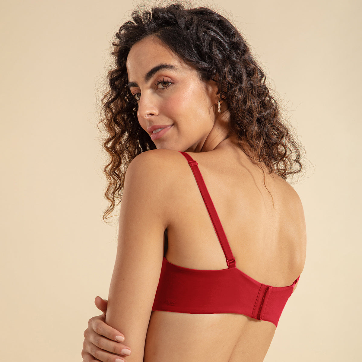 Nykd By Nykaa The Ultimate Multiway Strapless Padded Wired Bra NYB027 Red