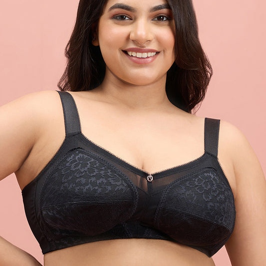 Nykd by Nykaa Ultimate Shape and Support No Bulge Bra-Lace-Black-NYB033