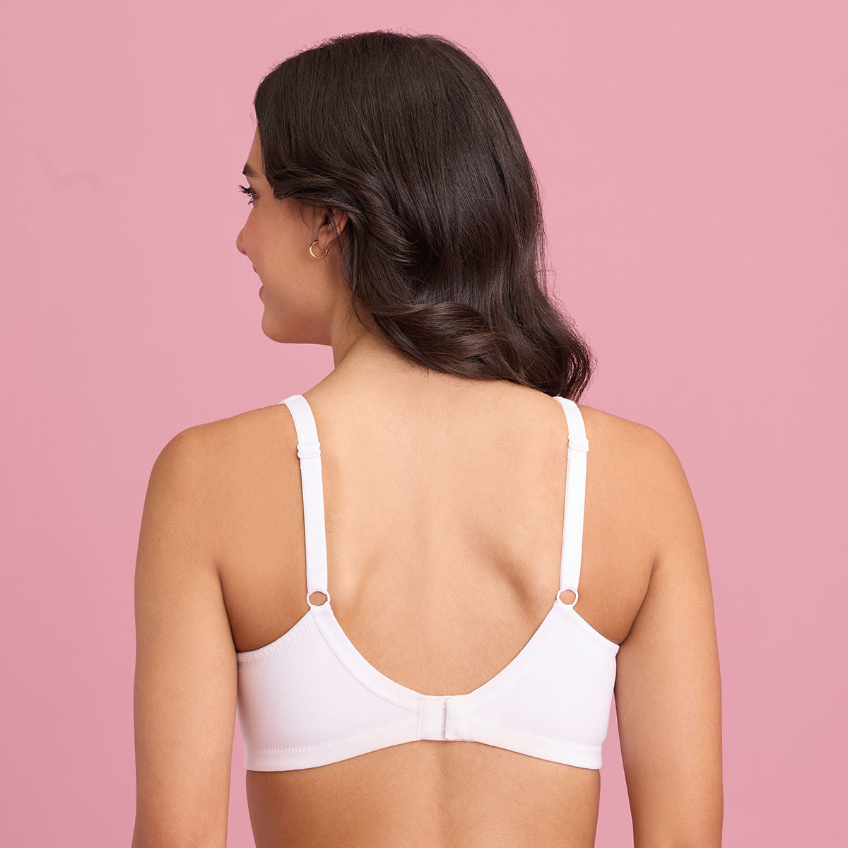 Nykd By Nykaa No Sweat Breast Separating Breathe Cotton Non Padded Non Wired Bra White