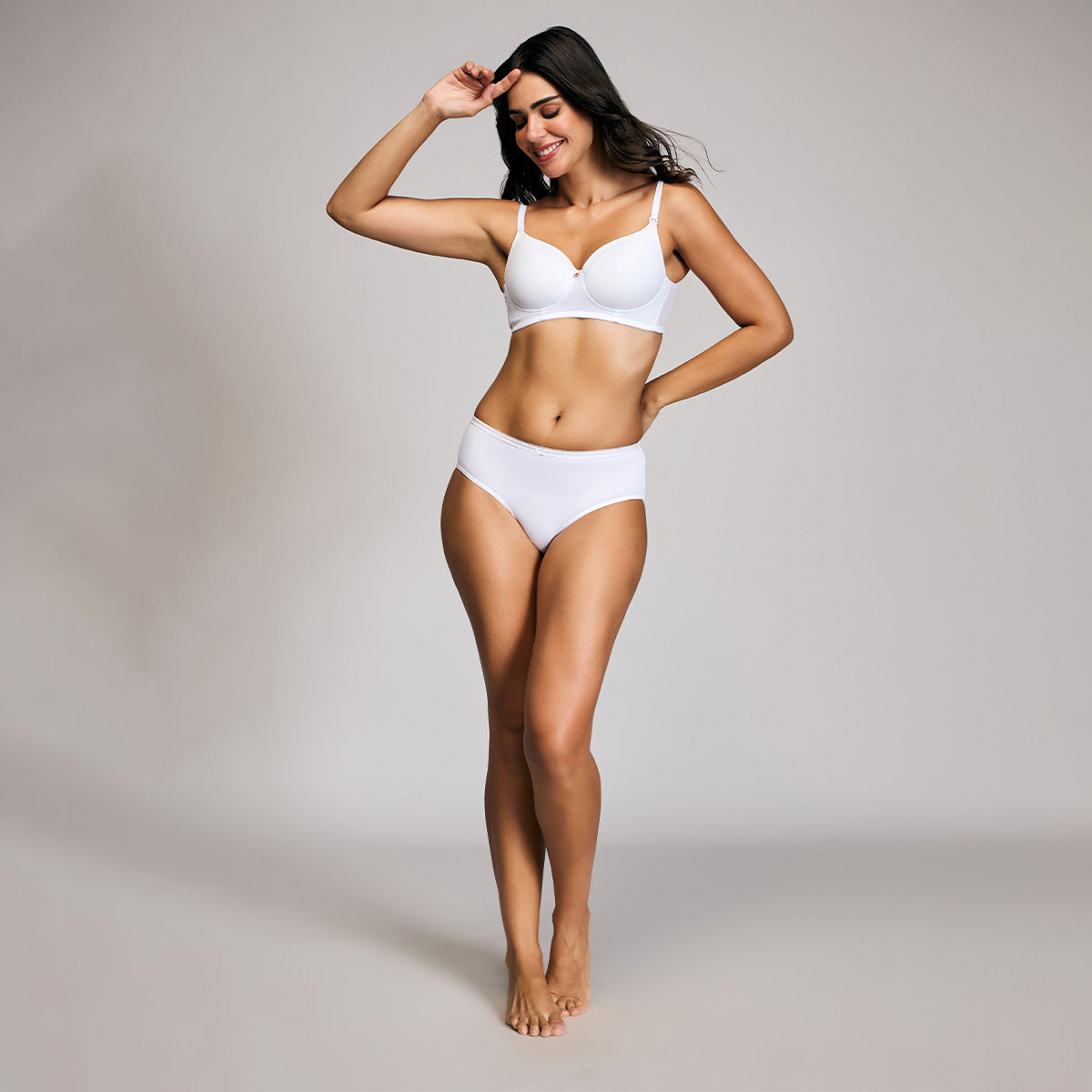 Nykd By Nykaa Iconic Cotton Low Back Padded Non-Wired 3/4th Coverage T-shirt Bra NYB252 White