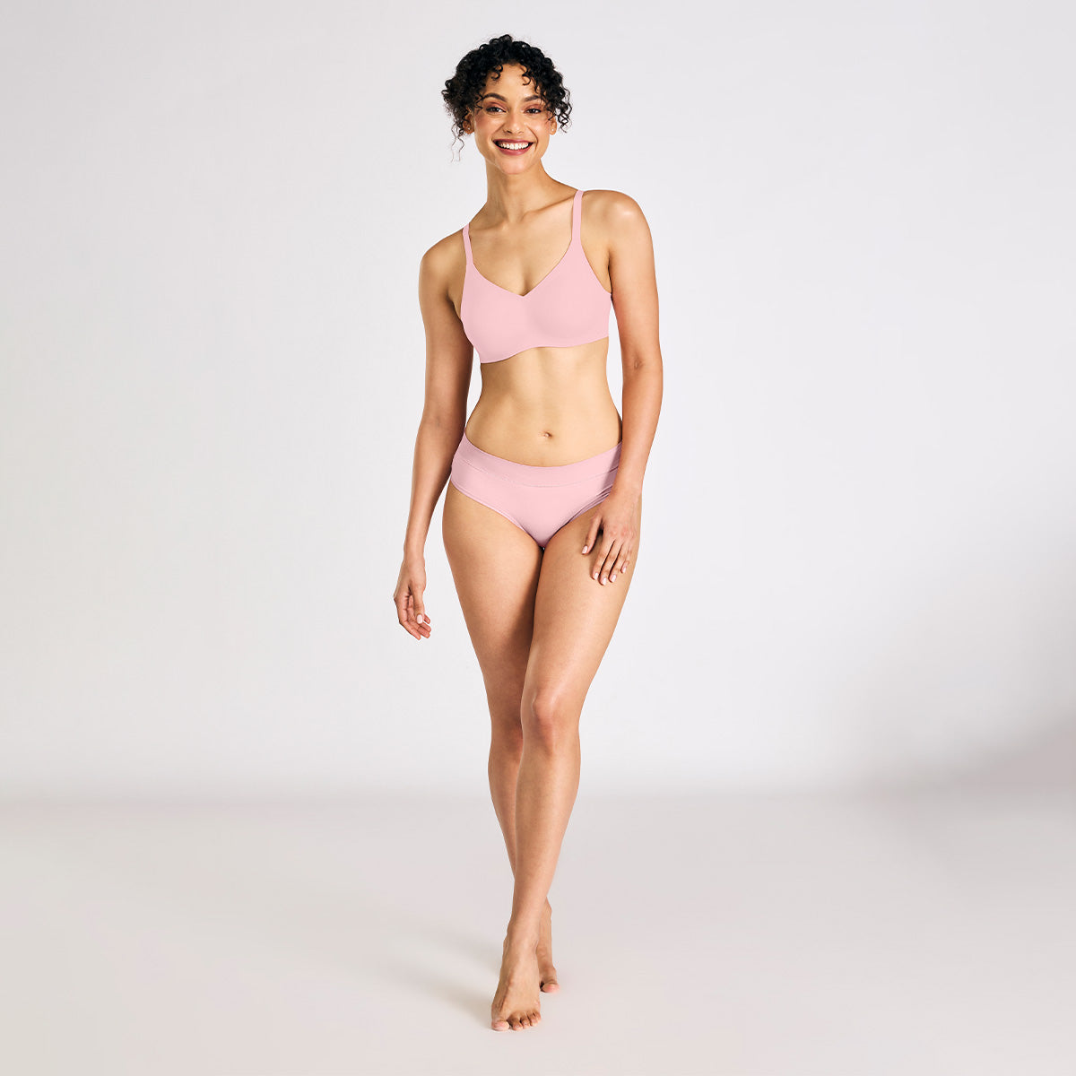 Nykd by Nykaa InvisiBlend™ Shape & Lift Non Padded Non Wired Seamless Bra-Pink NYB325