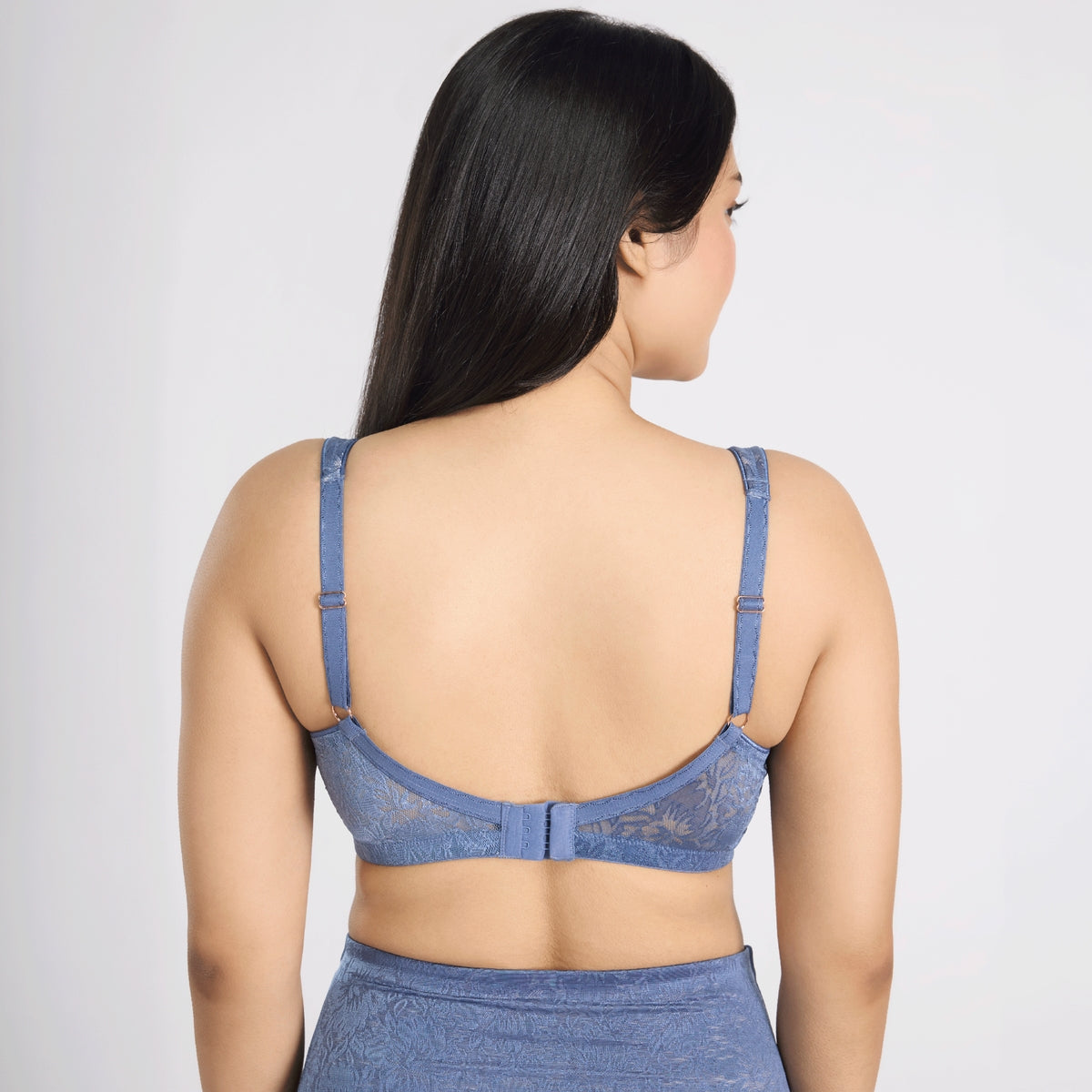 Nykd by Nykaa Shape & Sculpt Lace Super Support Non Padded Non Wired Bra-B Blue NYB341