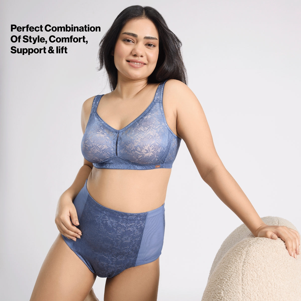Nykd by Nykaa Shape & Sculpt Lace Super Support Non Padded Non Wired Bra-B Blue NYB341