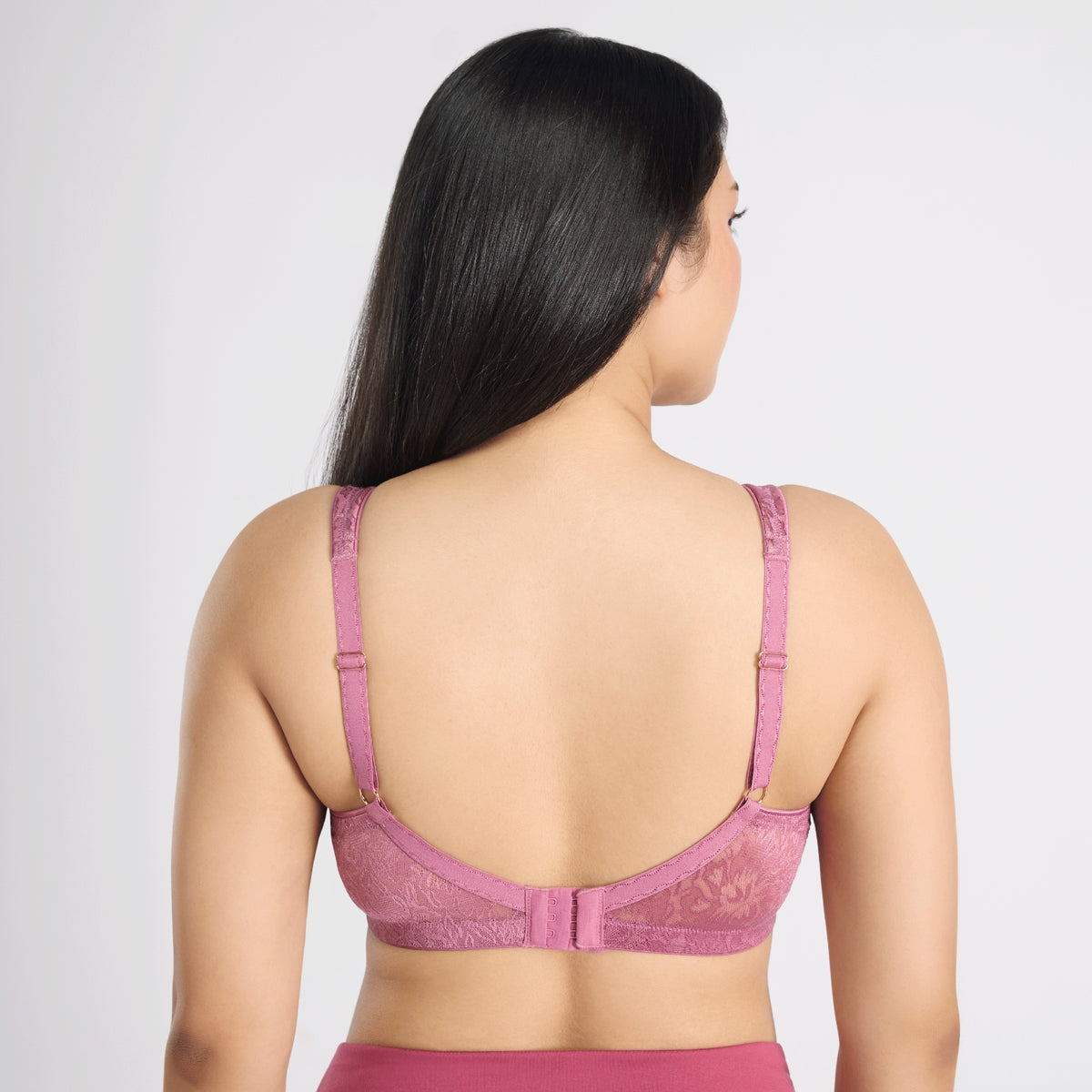 Nykd by Nykaa Shape & Sculpt Lace Super Support Non Padded Non Wired Bra-Nectar NYB341