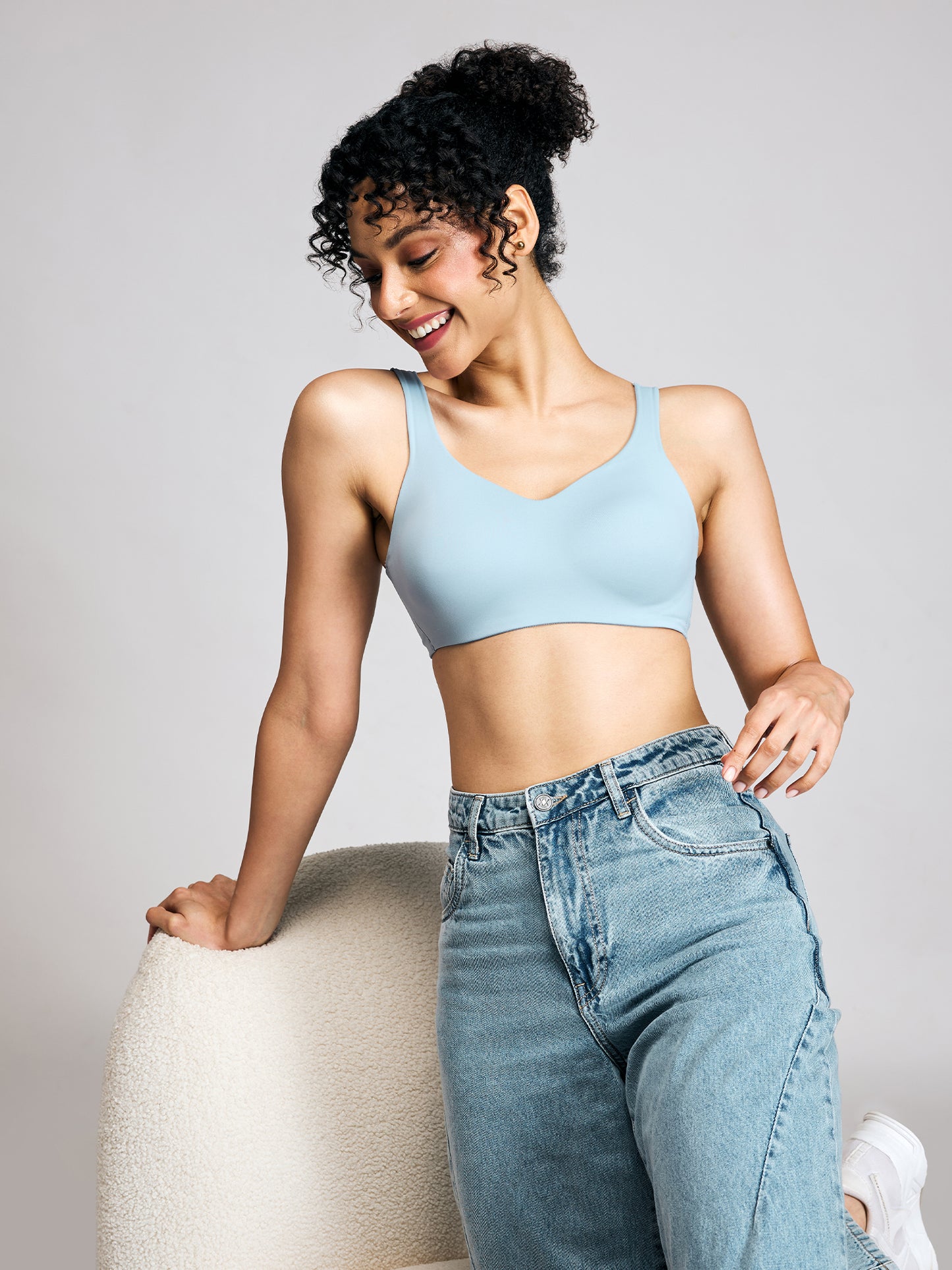 Nykd By Nykaa Body Adapt All Day Comfort Padded Non Wired T-Shirt Bra NYB403 SKY