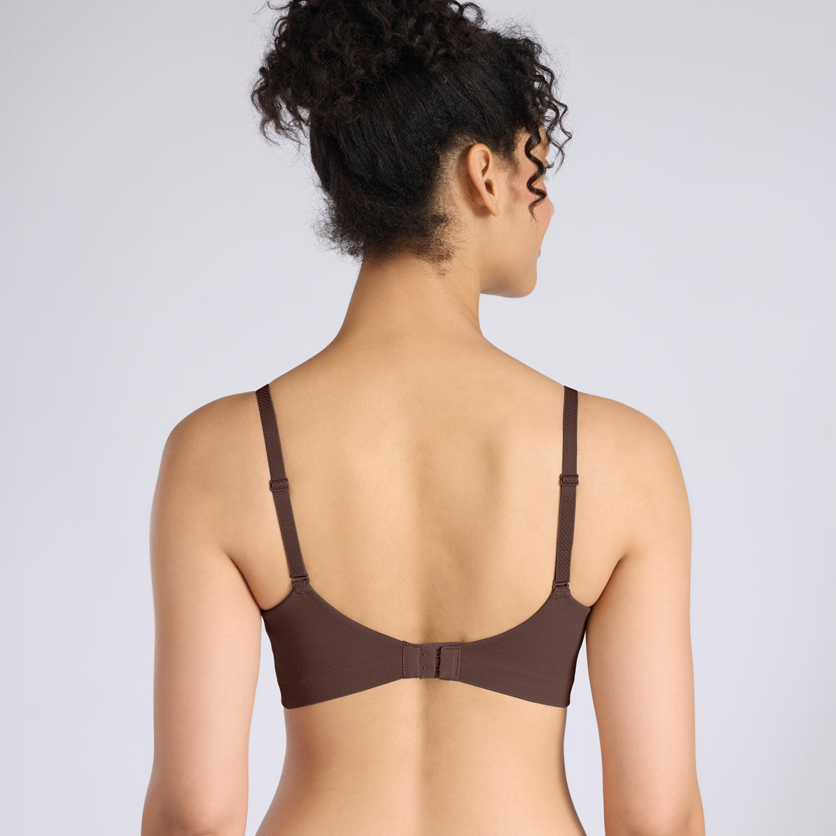 Nykd By Nykaa Adapt360° Seamless NBL Multiway Non-Wired  Everyday T-Shirt Bra With In-Built Padded Cups NYB428 Brown