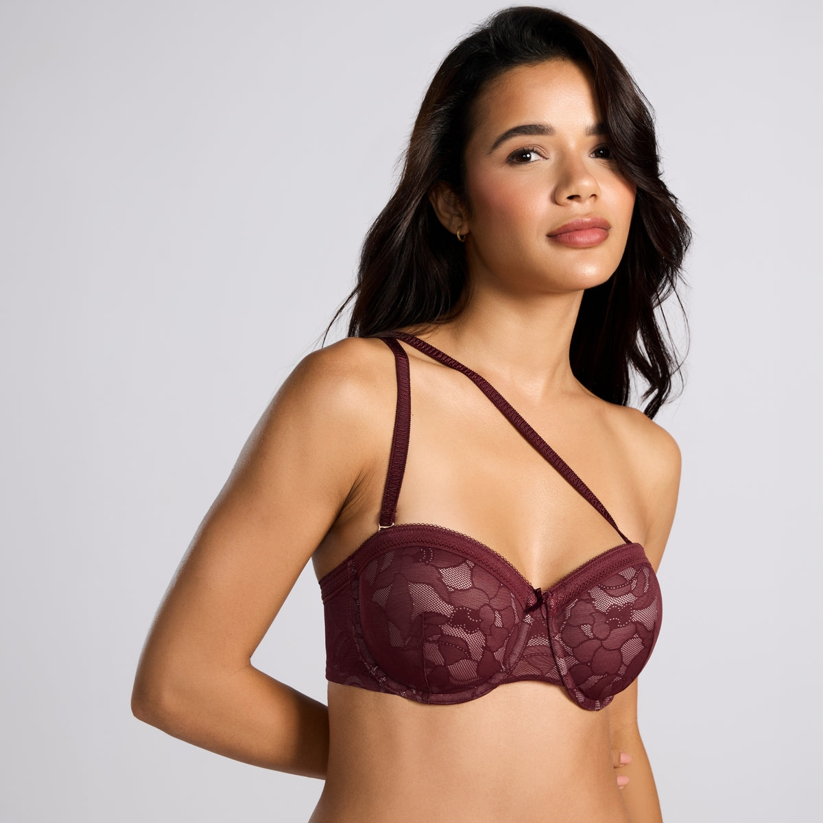 Nykd By Nykaa The Bridal Edit Lacy Strapless Padded Wired Bra-NYB448 F Maroon