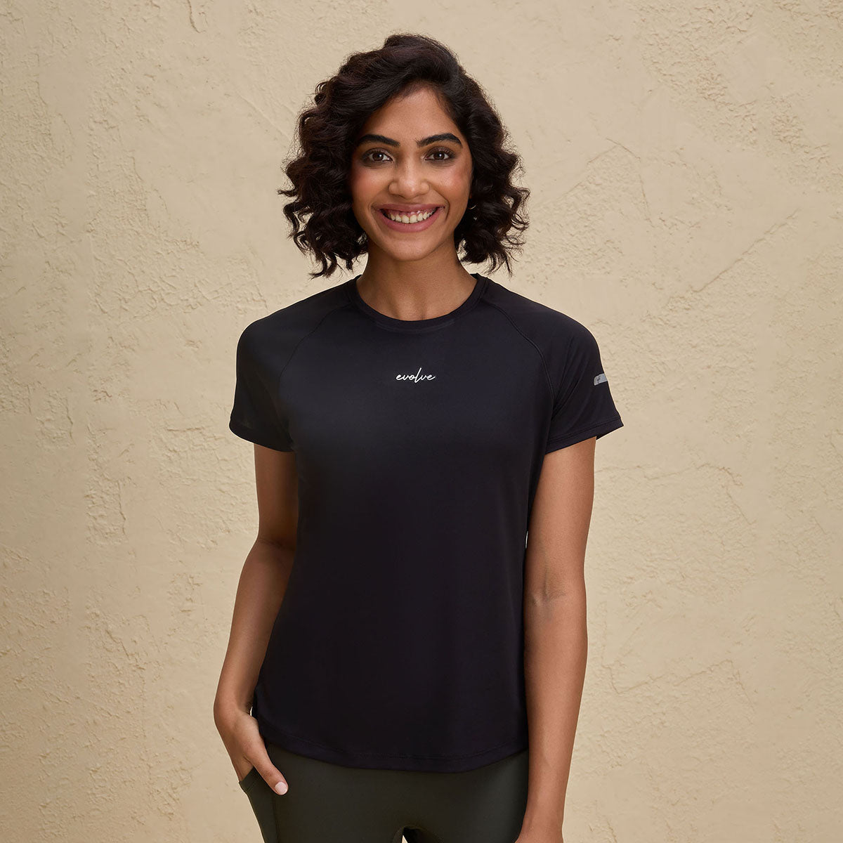 Nykd By Nykaa Half Sleeves Regular Fit Quick Dry Running Fitness Sports Tee-NYK033-Black
