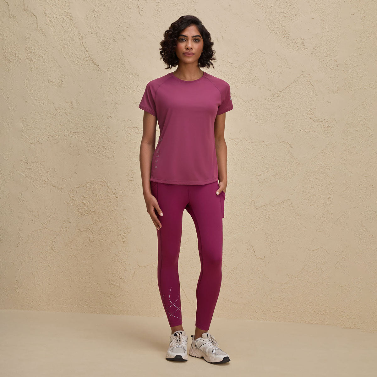 Nykd By Nykaa Half Sleeves Regular Fit Quick Dry Running Fitness Sports Tee-NYK033-Grape