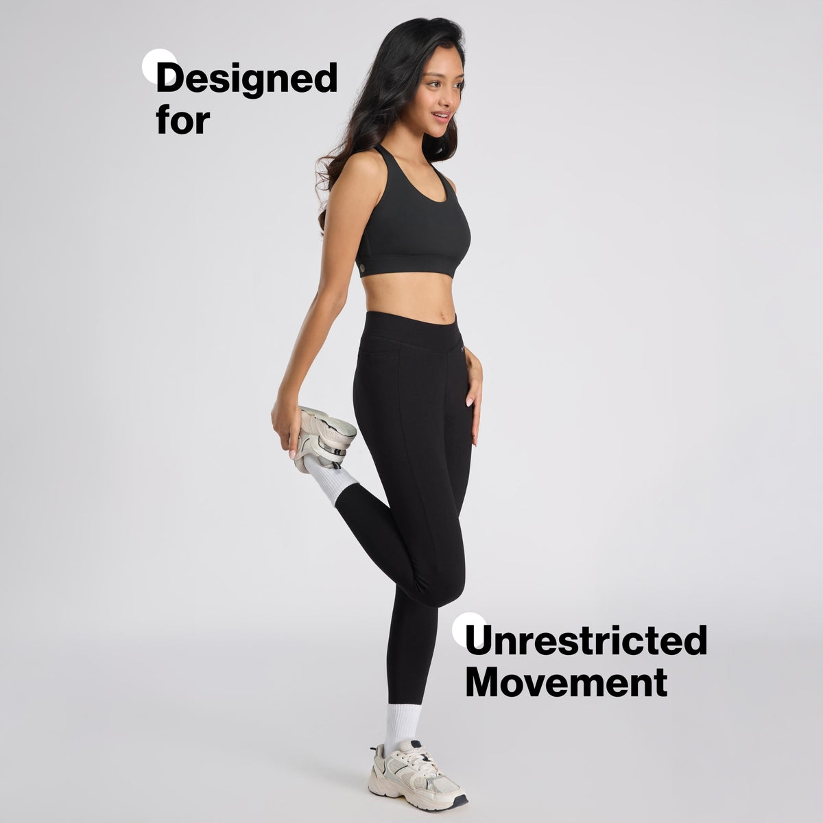 Mid-Impact Sports Bra with Strappy Back, Adjustable Hook & Eye Closure NYK918 Black