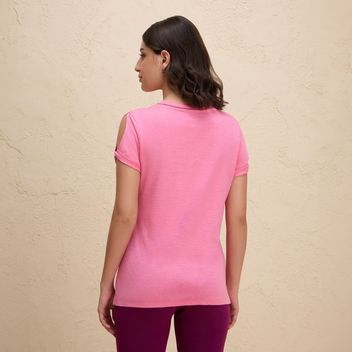 Nykd By Nykaa Summer Essential Super Comfy Relaxed V Neck Slub Cotton Tee-NYLE513-Pink