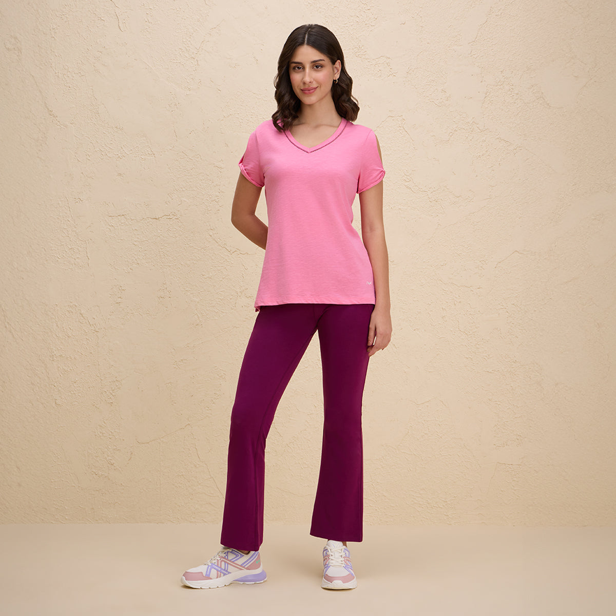 Nykd By Nykaa Summer Essential Super Comfy Relaxed V Neck Slub Cotton Tee-NYLE513-Pink