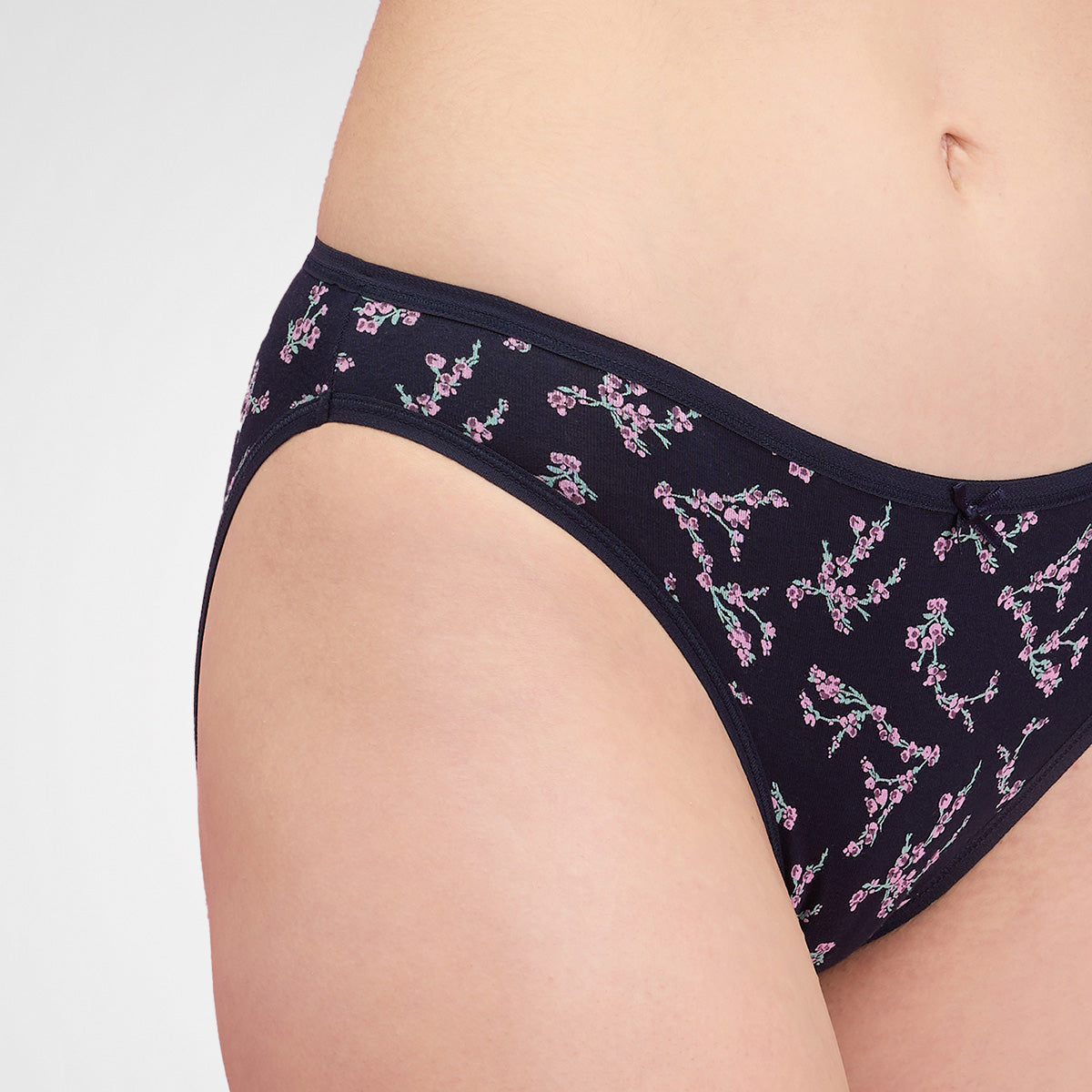 Nykd by Nykaa Low Rise Cotton Bikini Panty with Outer Elastic-NYP030-PO5