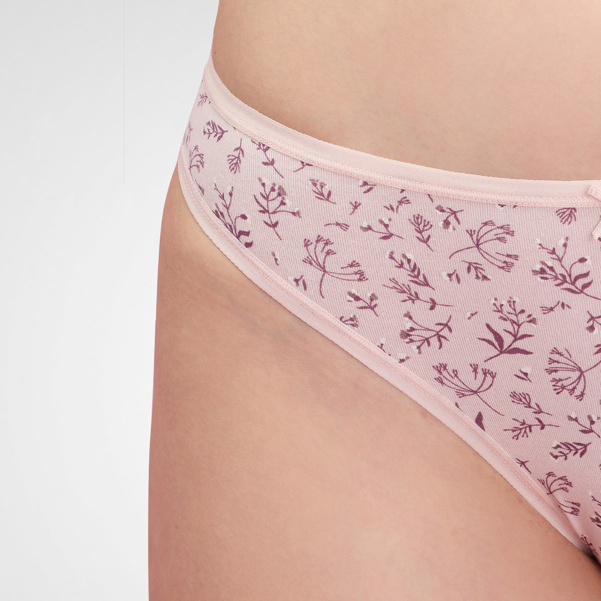 Nykd by Nykaa Low Rise Cotton Bikini Panty with Outer Elastic-NYP030-PO5