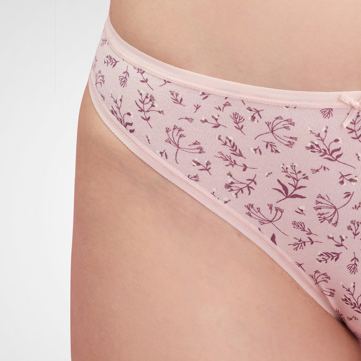 Nykd by Nykaa Low Rise Cotton Bikini Panty with Outer Elastic-NYP030-PO5