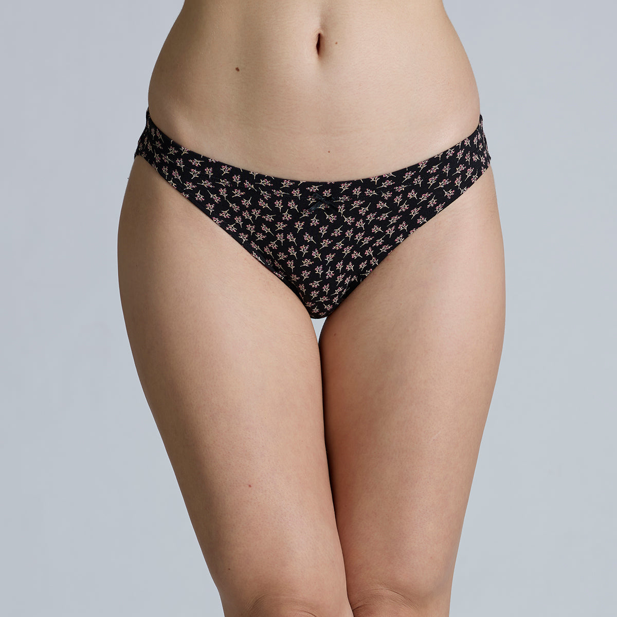 Nykd by Nykaa Low Rise Cotton Bikini Panty with Inner Elastic-NYP112-Assortment 16-P03