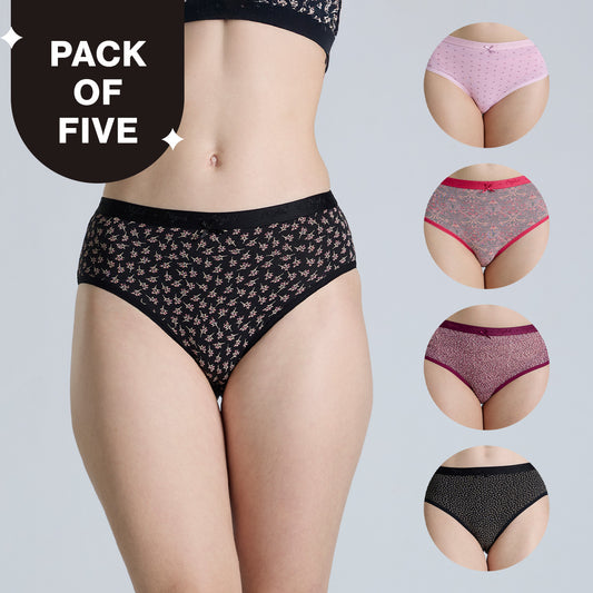 Nykd By Nykaa Mid Rise Hipster Panty with Outer Elastic-NYP391-prints may vary