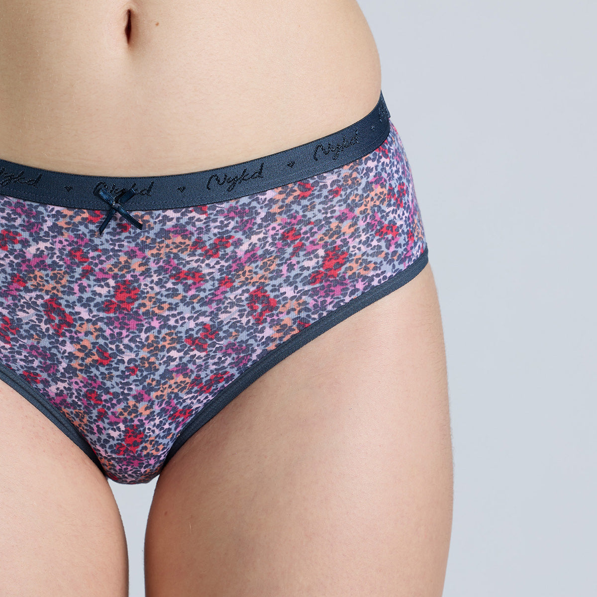 Nykd By Nykaa Mid Rise Hipster Panty with Outer Elastic-NYP391-prints may vary