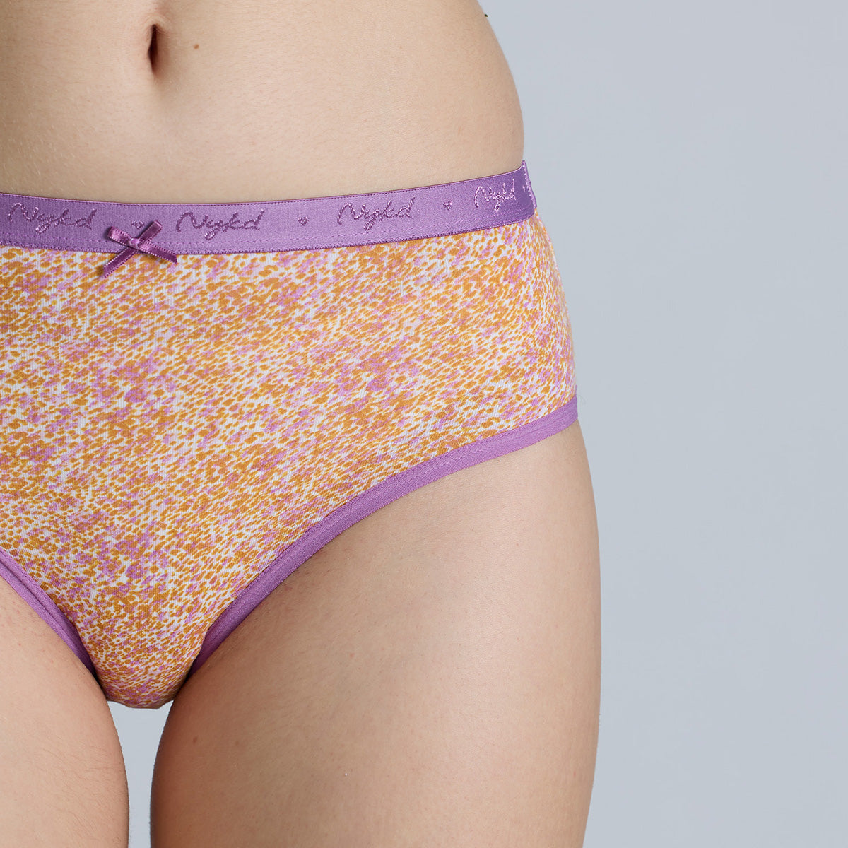 Nykd By Nykaa Mid Rise Hipster Panty with Outer Elastic-NYP391-prints may vary