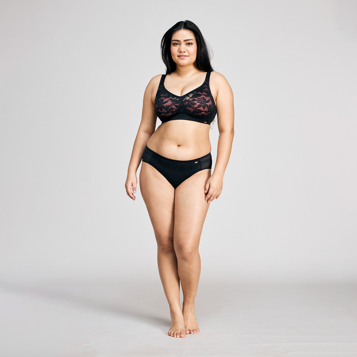 Nykd by Nykaa Shape & Sculpt Hipster Lace Panty-NYP398 Black