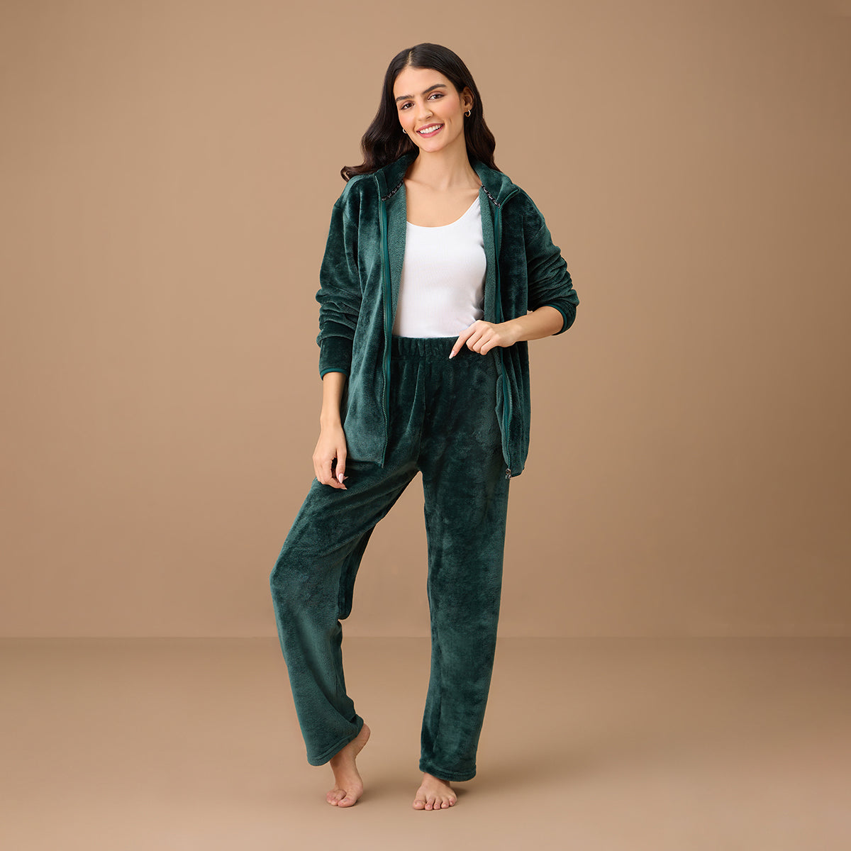 Nykd By Nykaa Luxe Fur Zipper Jacket - NYS120 - Green