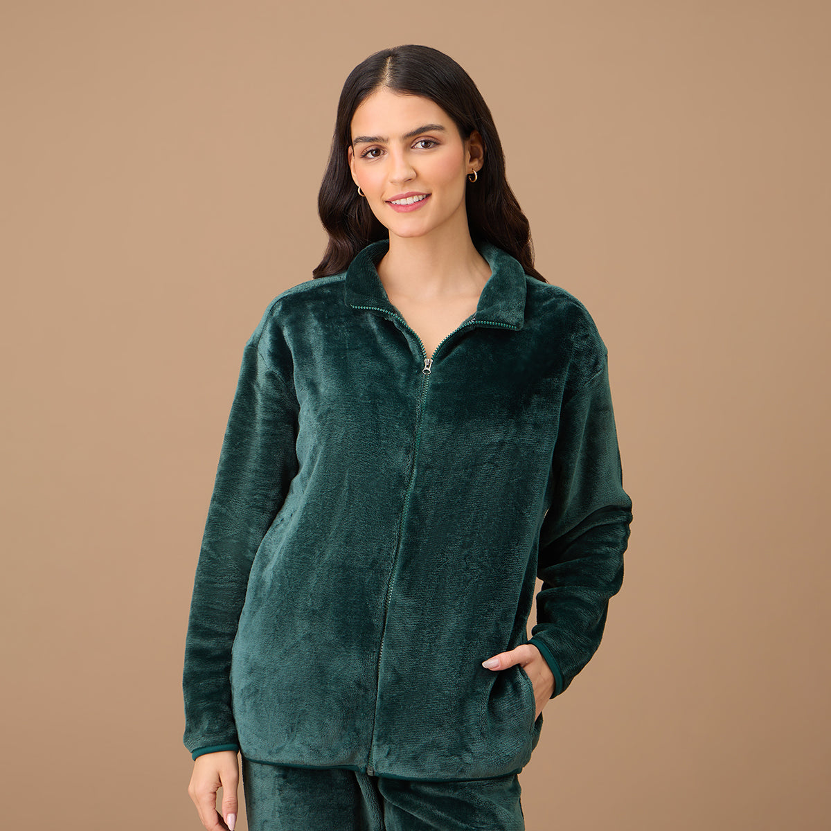 Nykd By Nykaa Luxe Fur Zipper Jacket - NYS120 - Green