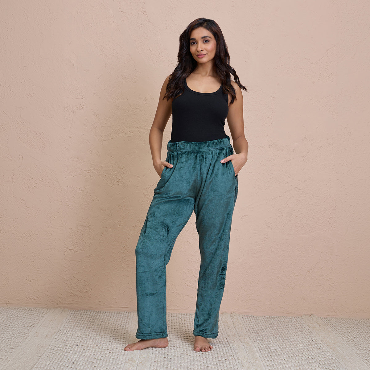 Cozy Fur Pants in Relaxed Fit-NYS121-Green