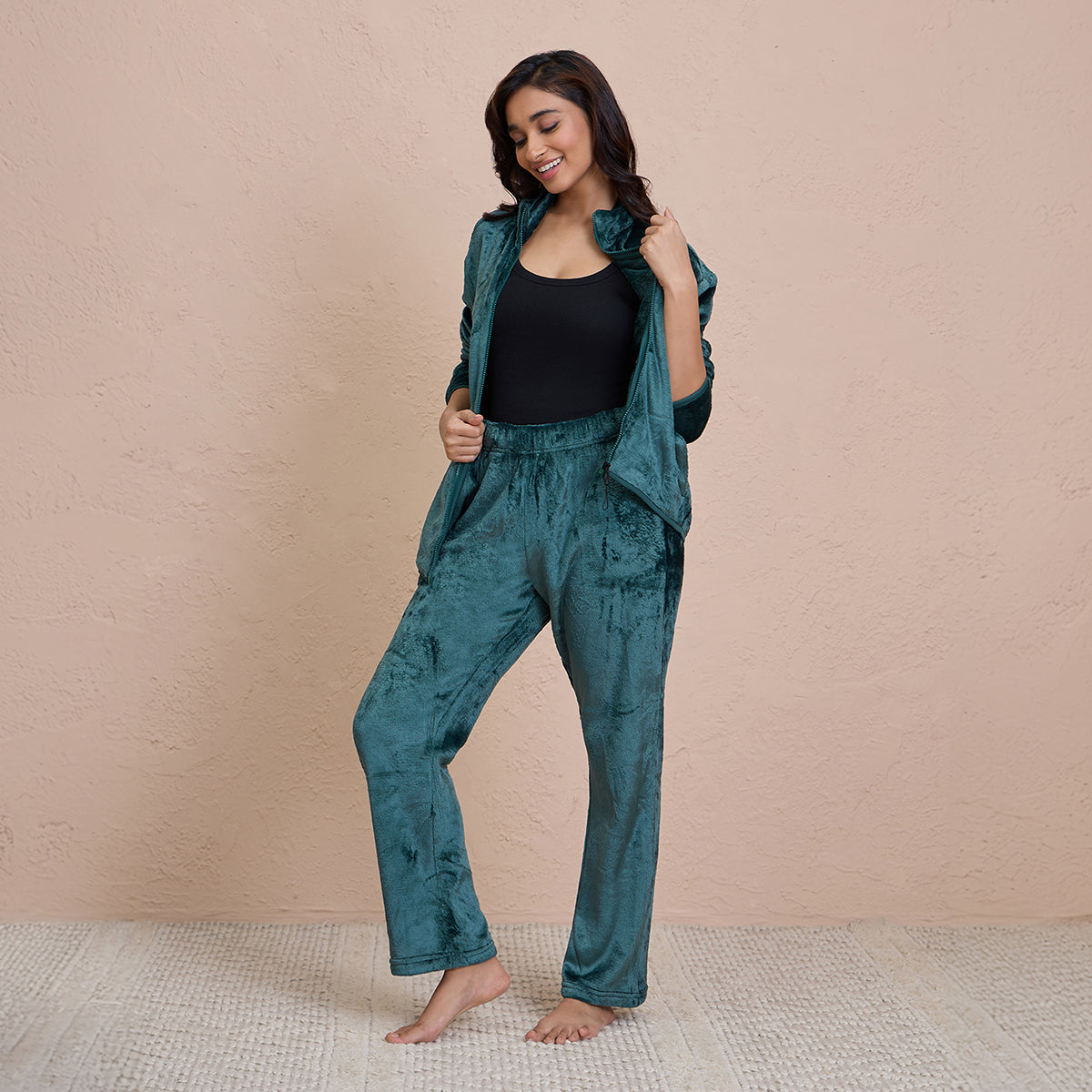 Cozy Fur Pants in Relaxed Fit-NYS121-Green