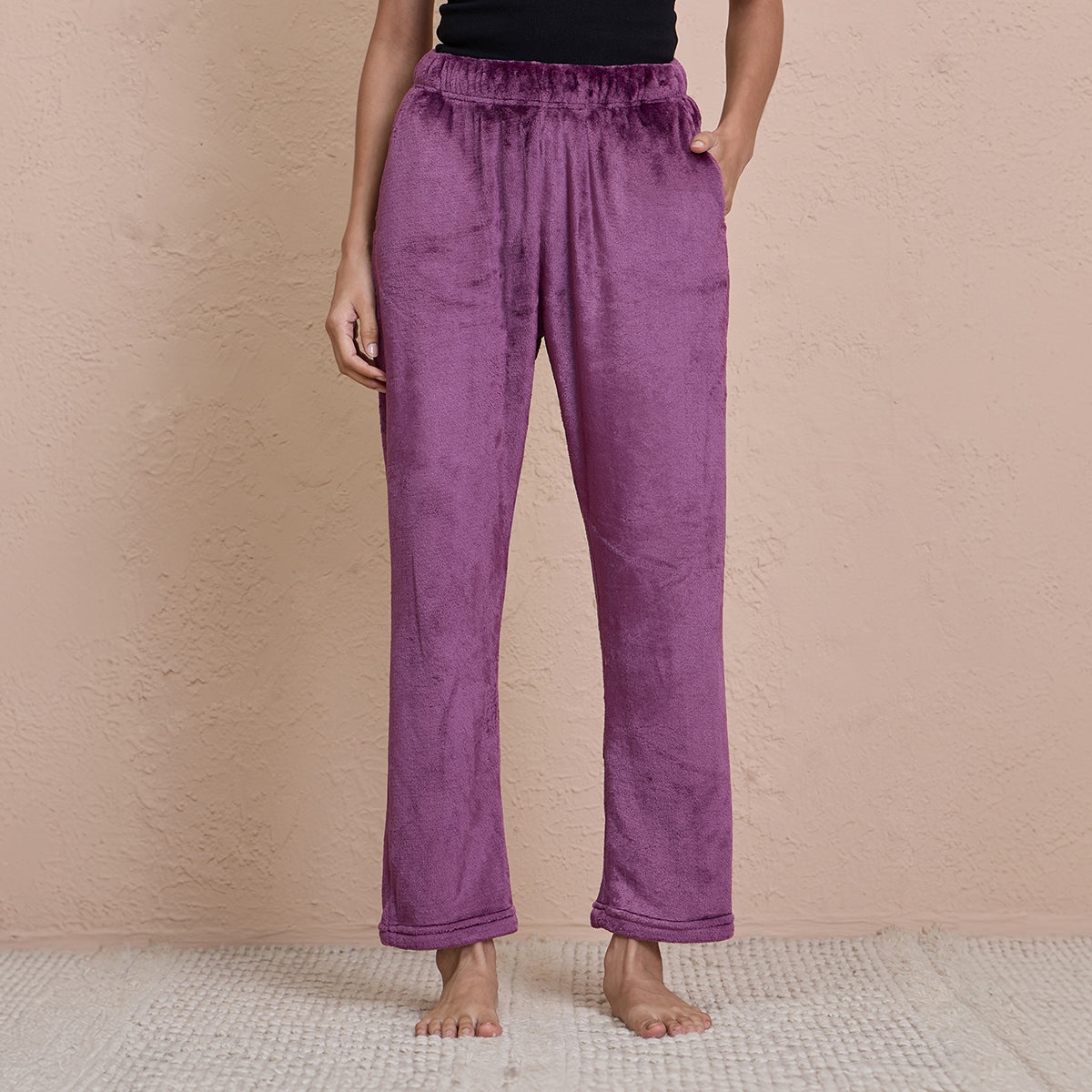 Cozy Fur Pants in Relaxed Fit - NYS121-Wine