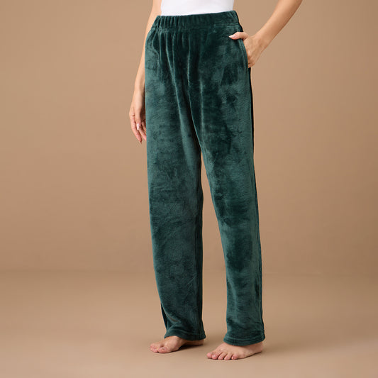 Nykd By Nykaa Luxe Fur Pants - NYS121 - Green