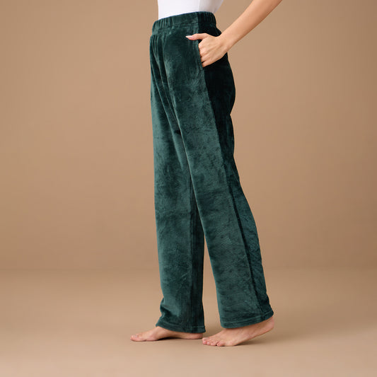 Nykd By Nykaa Luxe Fur Pants - NYS121 - Green