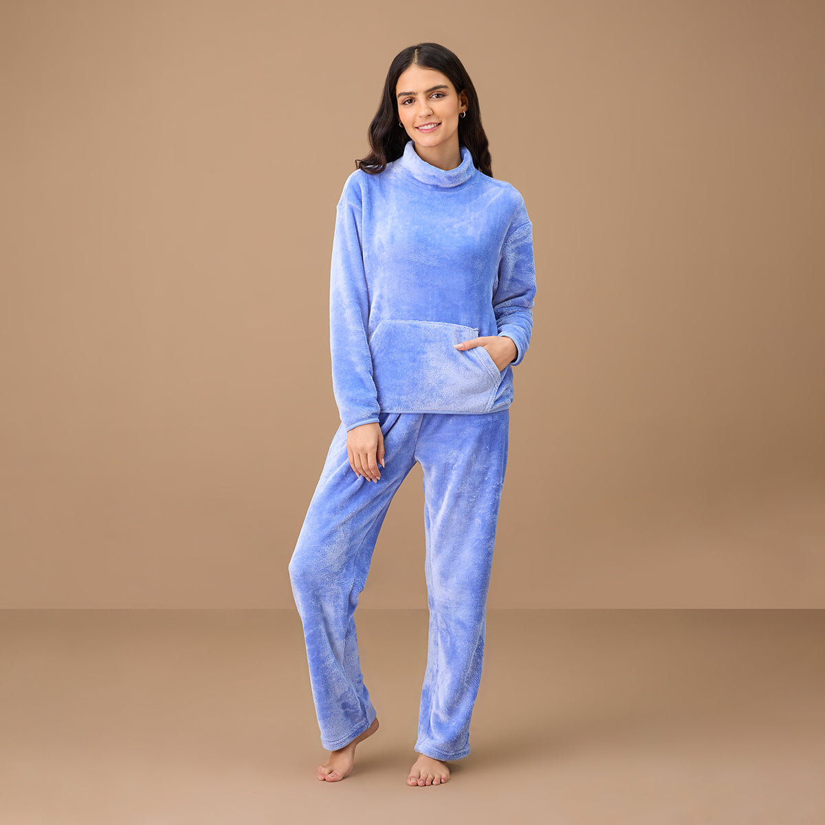 Nykd By Nykaa Luxe Fur Sweatshirt - NYS122 - Blue