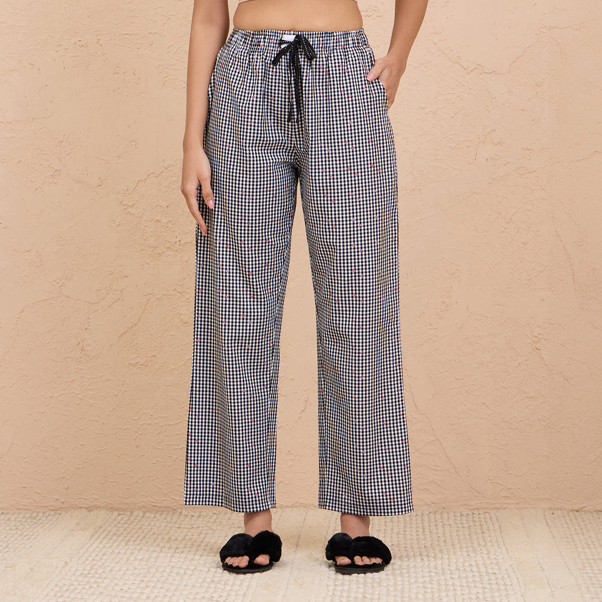 Nykd By Nykaa Super Comfy Cotton Relax Fit Pajama-NYS141-Black Check
