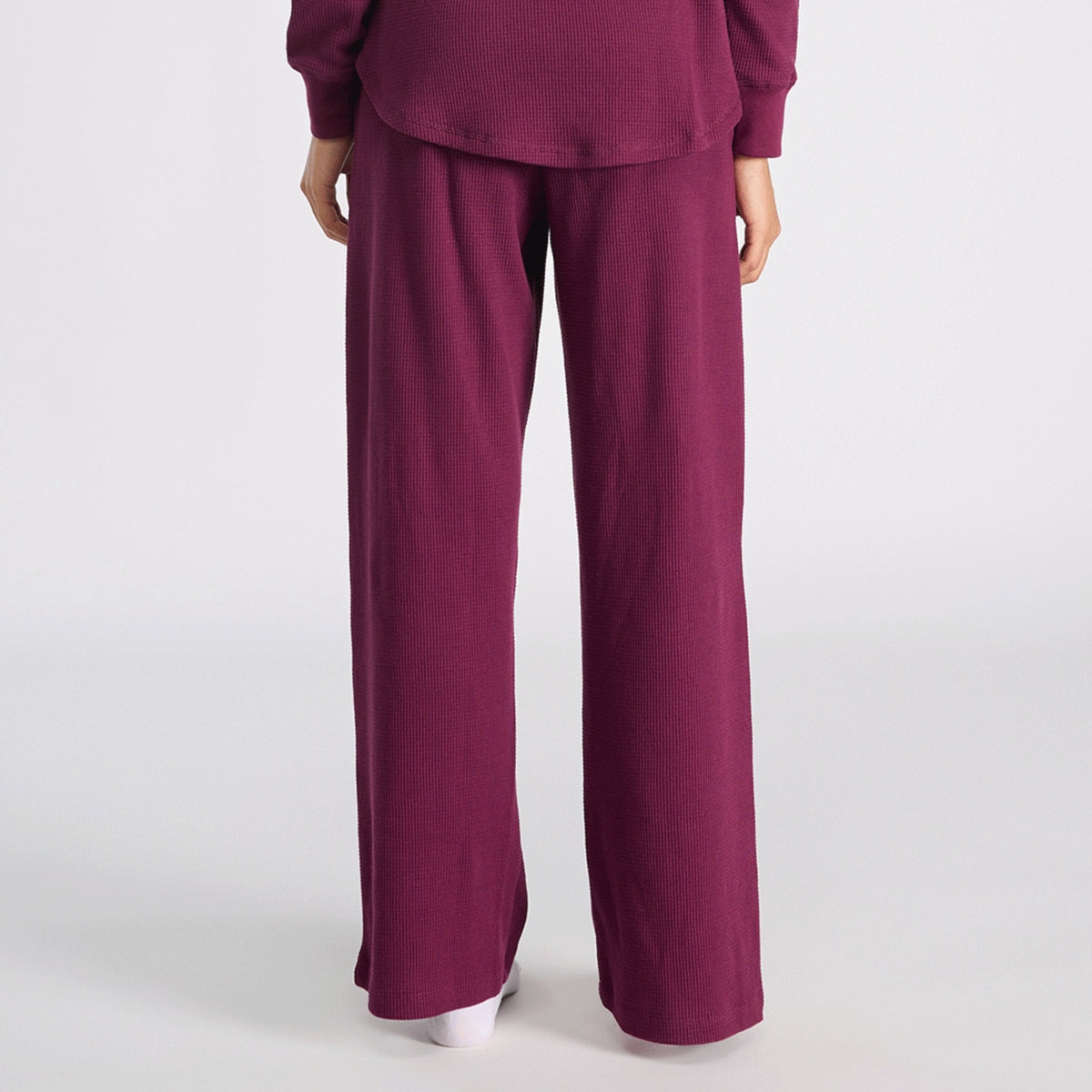 Nykd By Nykaa Waffle Lounge Pyjamas In Relaxed Fit Nys501 Wine