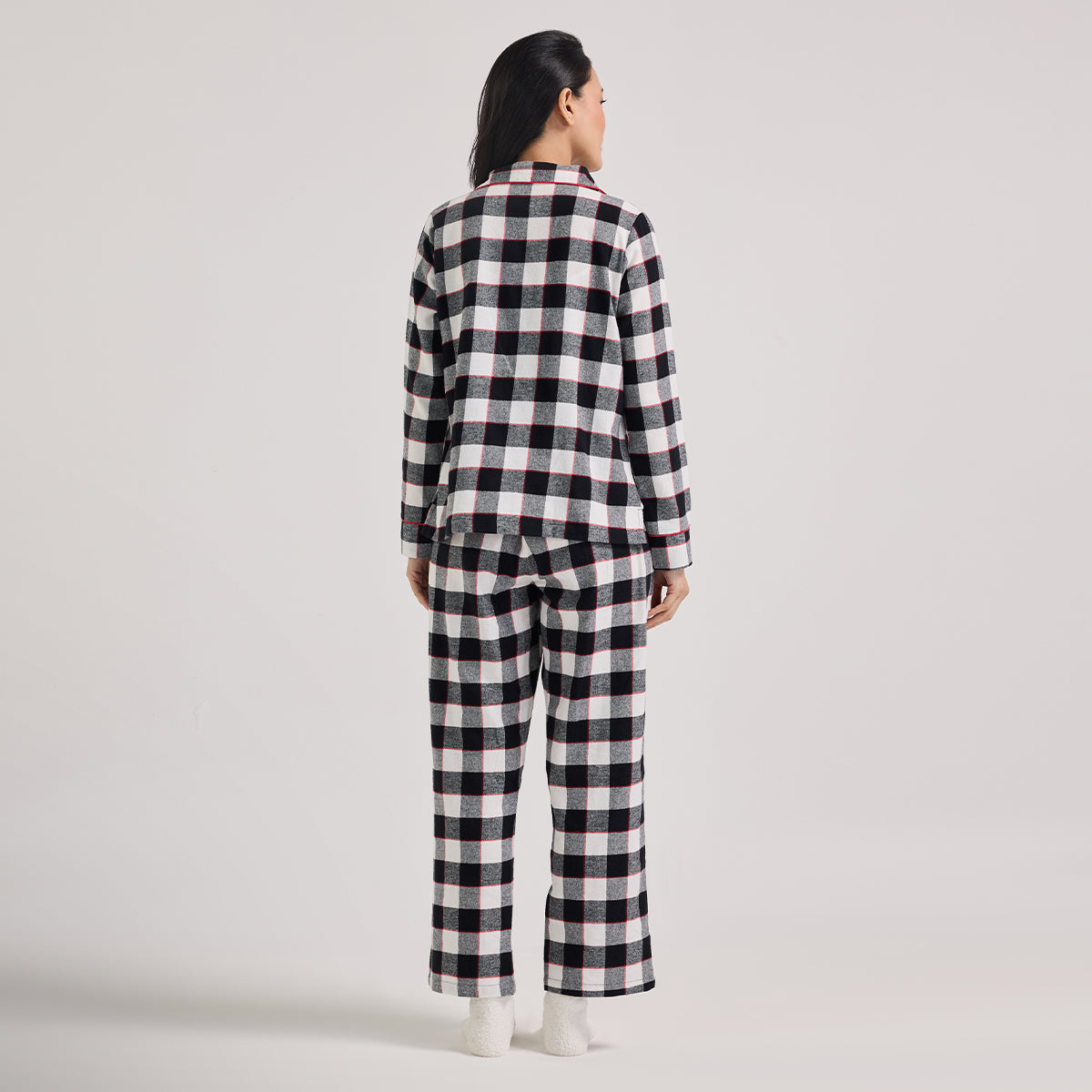 NYKD by Nykaa cozy brushed cotton pajama set of 2-relaxed fit night suit NYS902-Black & White