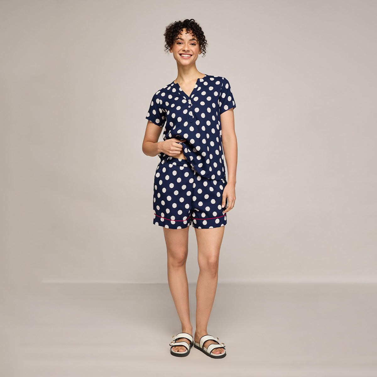 NYKD BY NYKAA BREEZY RAYON SHORTS WITH ELASTICATED WAIST & POCKETS NYS908 NAVY BLUE