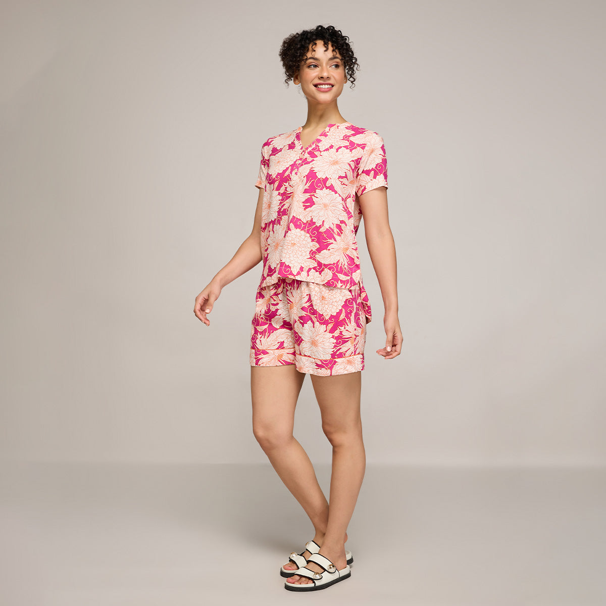 NYKD BY NYKAA BREEZY RAYON SHORTS WITH ELASTICATED WAIST & POCKETS NYS908 PINK