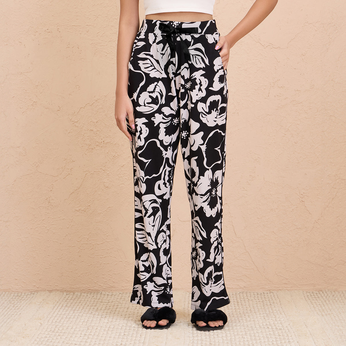 Nykd By Nykaa Sleep Essential Super Comfy Cotton-Modal Pajama- NYS911- Black and White Floral