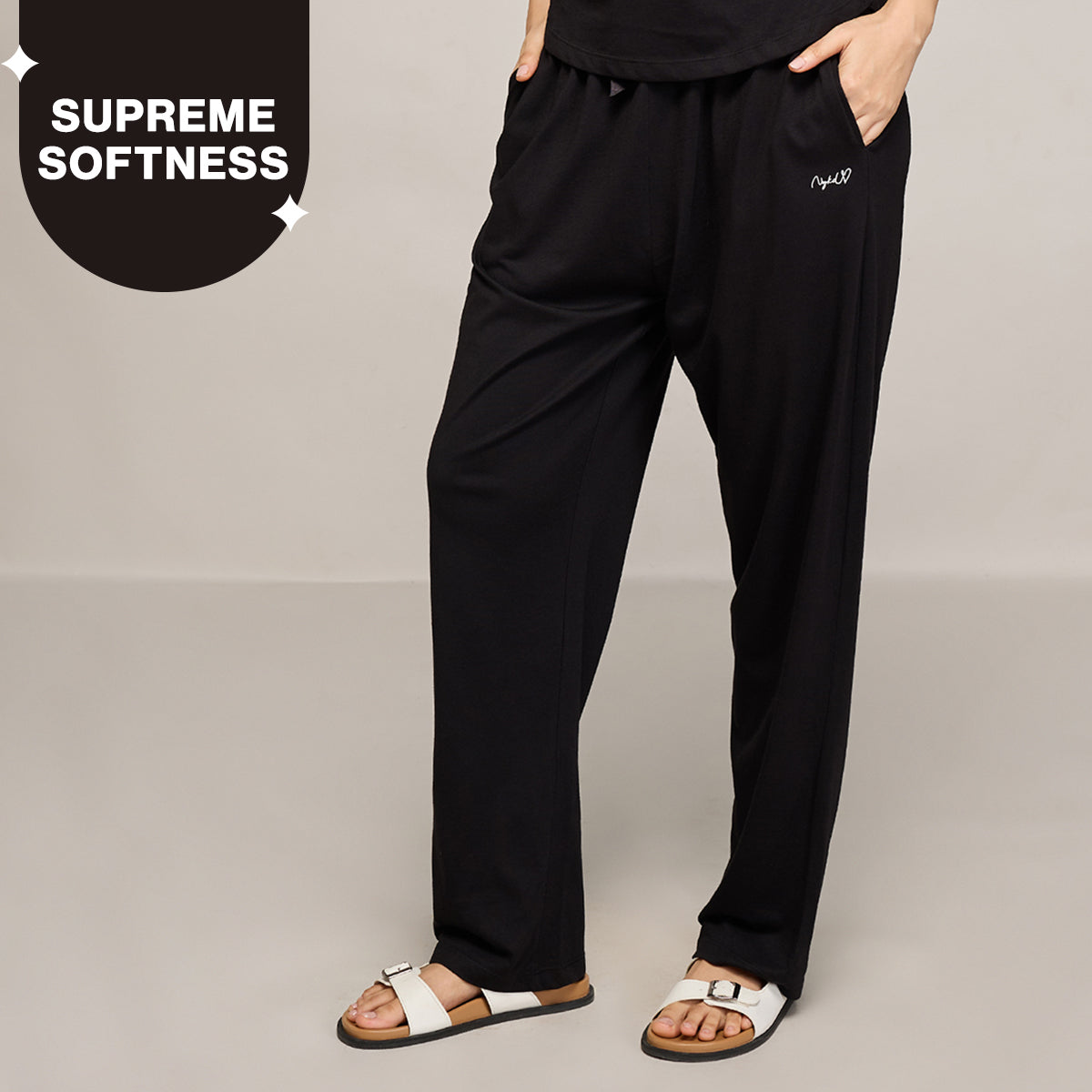 NYKD BY NYKAA BUTTERY SOFT MODAL COTTON PYJAMA WITH CLEAN ELASTICATED WAIST & POCKETS NYS911 Jet Black