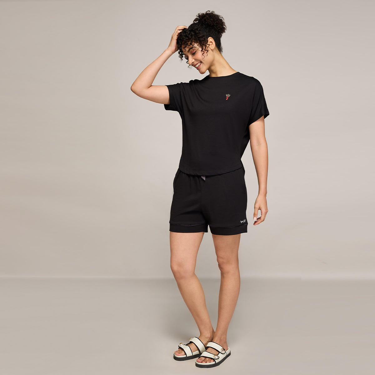 NYKD BY NYKAA BUTTERY SOFT MODAL COTTON SHORTS WITH CLEAN ELASTICATED WAIST & POCKETS NYS912 Black