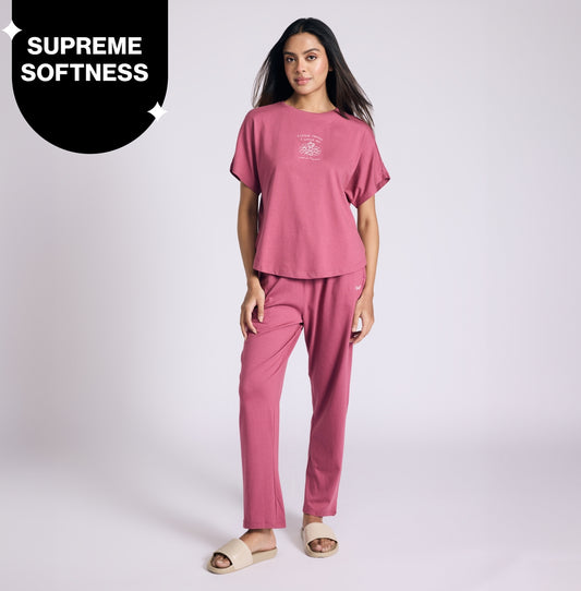 "Nykd by Nykaa Buttery Soft Modal Cotton Pyjama Coord Set of 2 With Round Neck Graphic Tee Nys932 Grape Coffee"