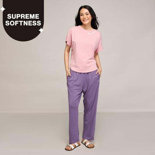NYKD BY NYKAA BUTTERY SOFT MODAL COTTON PYJAMA COORD SET WITH ROUND NECK GRAPHIC TEE NYS932 PINK