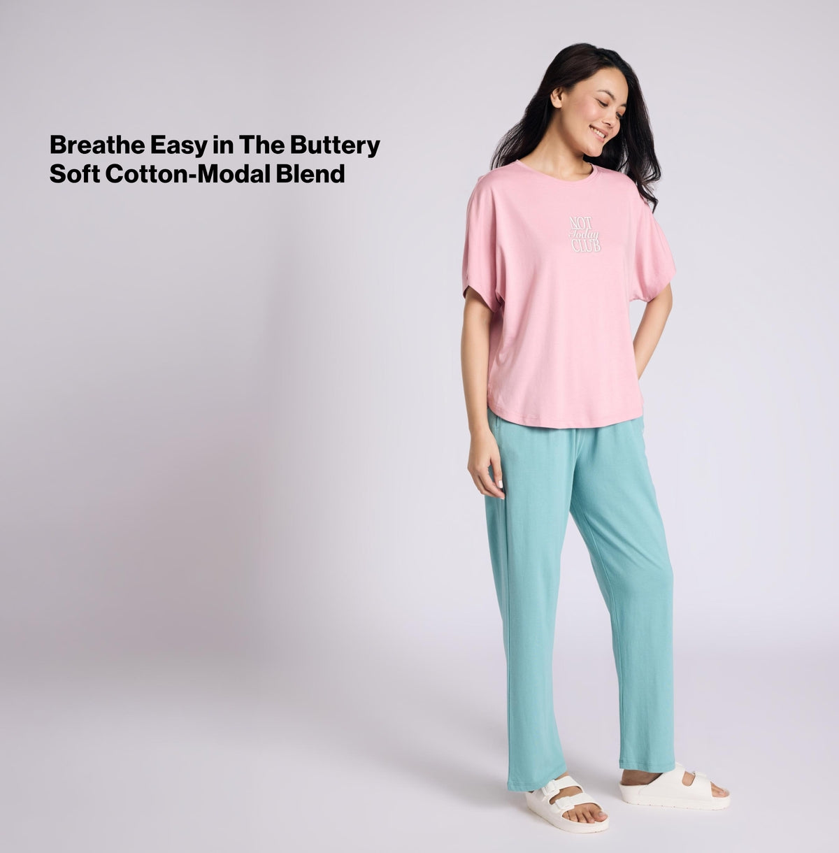 Nykd by Nykaa Buttery Soft Modal Cotton Pyjama Coord Set of 2 With Round Neck Graphic Tee Nys932 Pink Club