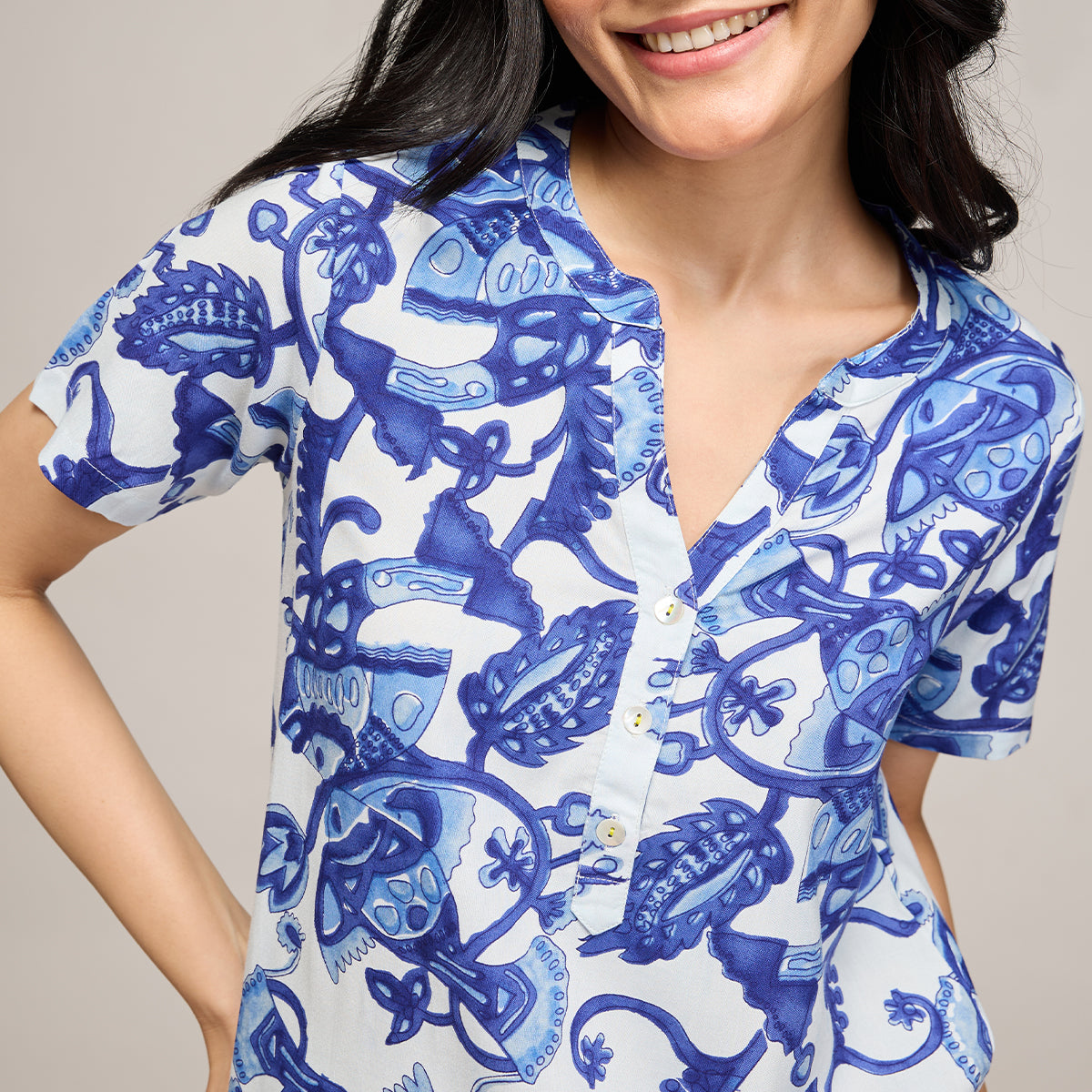 NYKD BY NYKAA BREEZY RAYON PYJAMA COORD SET WITH FLATTERING HIGH LOW HEM TOP NYS933 BLUE