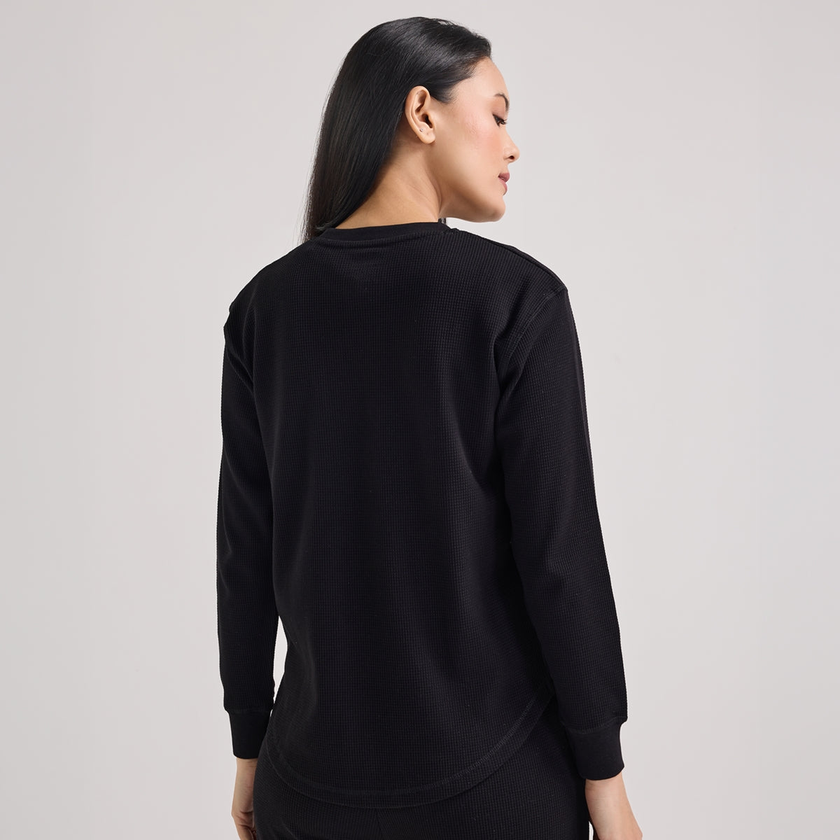 Nykd By Nykaa Waffle Pajama Set of 2 with Long Sleeved Flattering Hem Lounge Top Nys966 Black