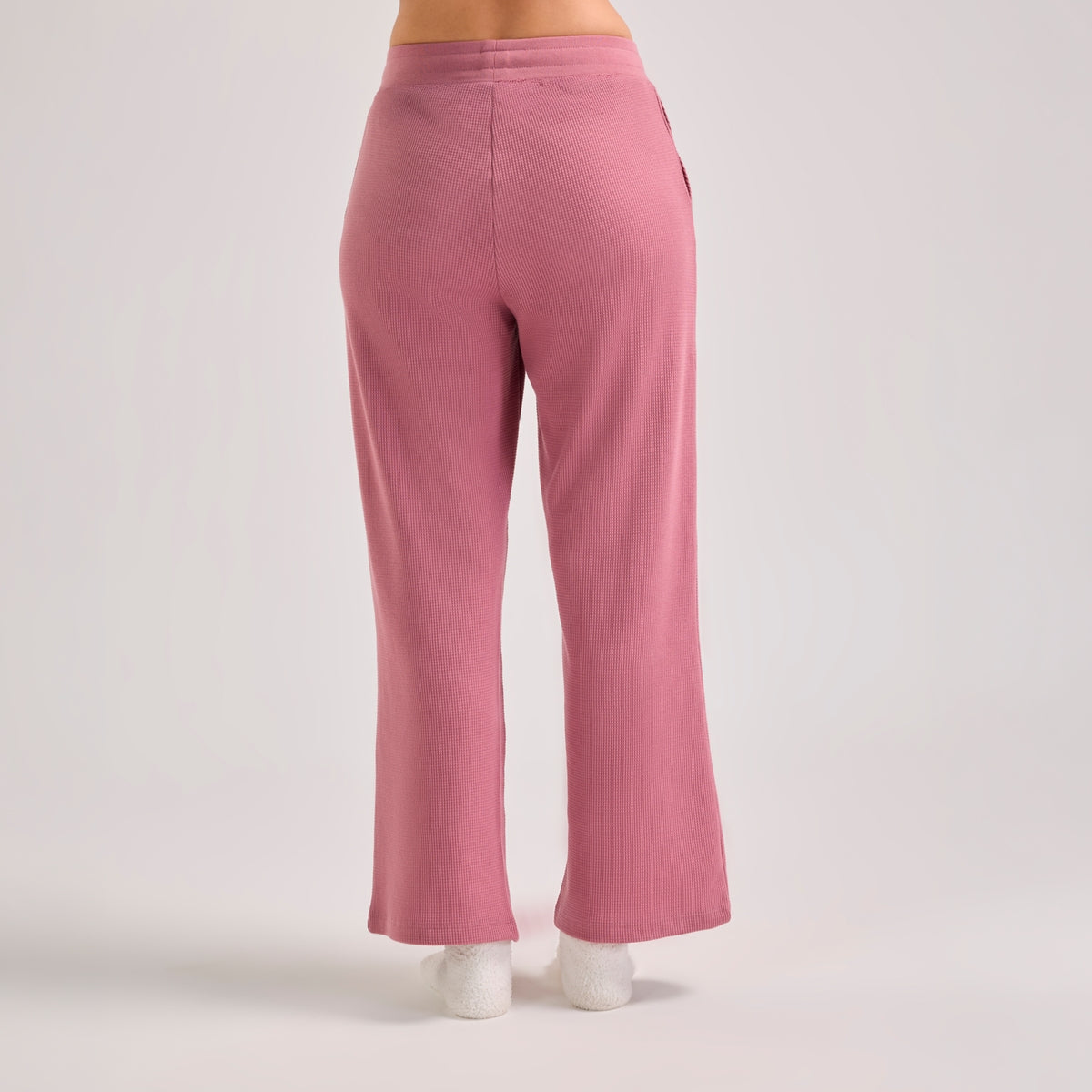 Nykd By Nykaa Waffle Pajama Set of 2 with Long Sleeved Flattering Hem Lounge Top Nys966 Light Pink